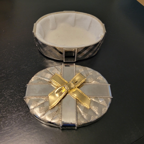 Silver Plated Zinc Trinket Box - Picture 3 of 6